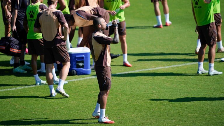 El Espanyol confirma la fórmula de la cesión Quilindschy Hartman, en la CE Dani Jarque