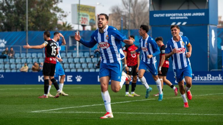 Omar Sadik adelantó al Espanyol B contra el RCD Mallorca B