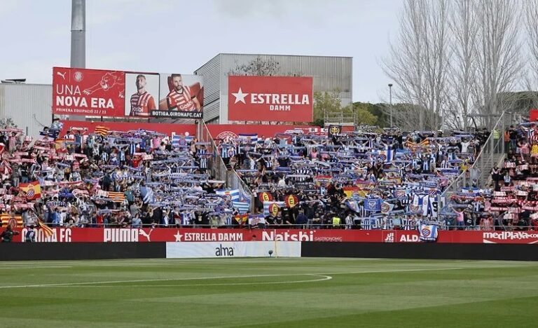 La afición del Espanyol, en Montilivi