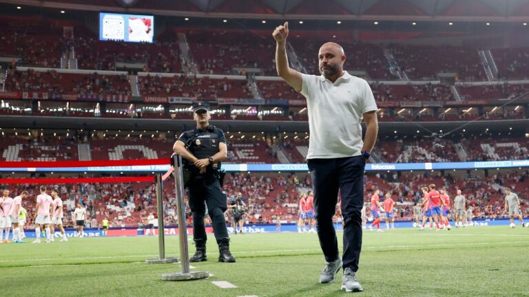 Manolo González ya prepara el primer encuentro del Espanyol tras el parón internacional