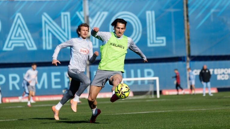 El Espanyol empieza a preparar el partido ante el Rayo Vallecano en la CE Dani Jarque