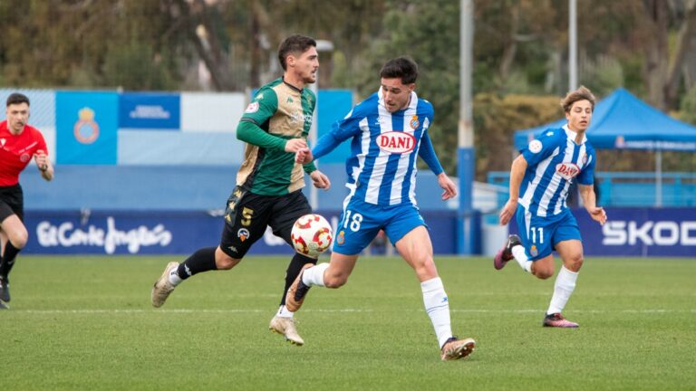 El Espanyol B no pudo con el CE Sabadell y dejó pasar la oportunidad de ser líder