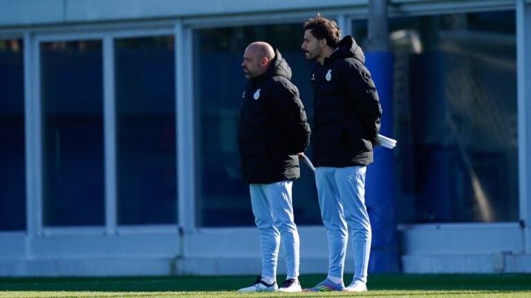 El Espanyol se pone serio para el mercado Manolo González y Gerard Garrido están muy pendientes de los jugadores del Espanyol en la CE Dani Jarque