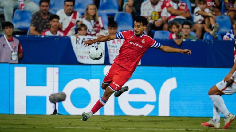 Omar El Hilali, en el Rayo Vallecano - Espanyol en Butarque