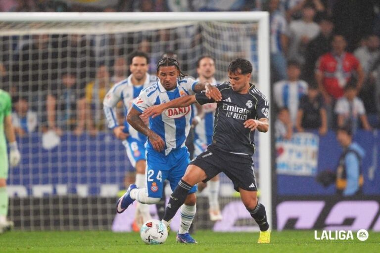 RCD Espanyol – Real Madrid: Vinicius ahonda en la crisis ‘perica’ (0-2) RCD Espanyol - Real Madrid: Vinicius ahonda en la crisis 'perica' (0-2)