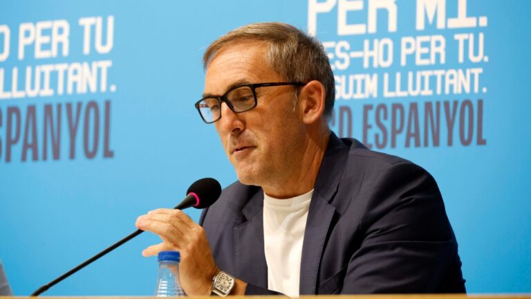 El director deportivo del Espanyol, Fran Garagarza, encara una semana muy movida.