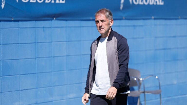 Fran Garagarza, en la CE Dani Jarque para ver un partido del Espanyol B