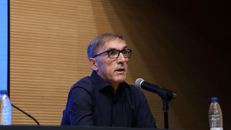 Fran Garagarza presentacion Tyrhys Dolan