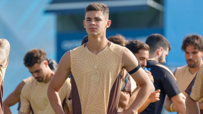 Gabriel Moscardo: «Marqué en mi calendario el derbi para que sea un gran día para la afición» Gabriel Moscardo prepara LaLiga con el Espanyol