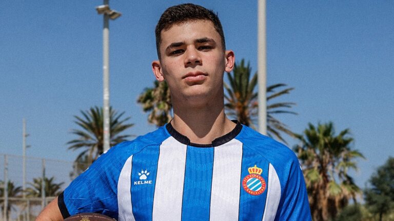 Gabriel Moscardo, el primer nexo para el centro del campo Gabriel Moscardo anuncia su llegada al Espanyol en Barcelona