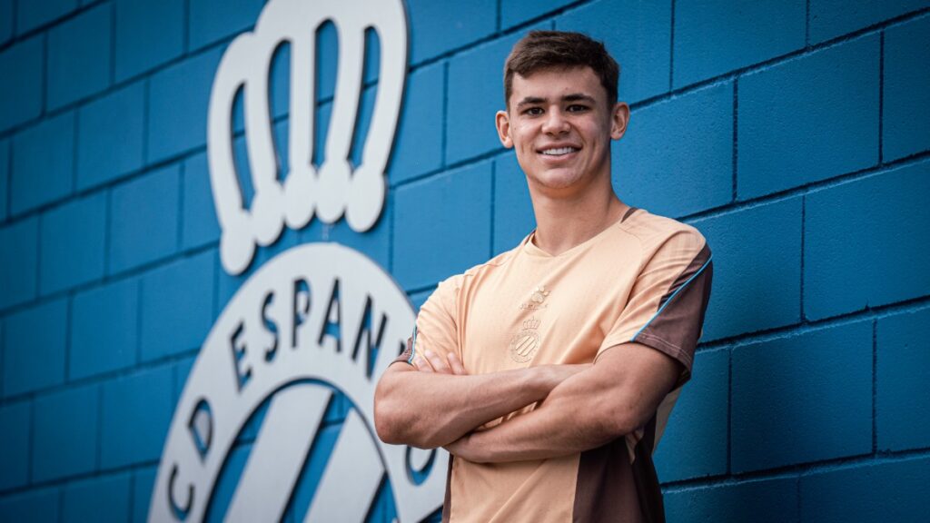 Gabriel Moscardo: "Podré dar lo mejor de mi para llegar con el Espanyol donde llegué con el Braga, a la Europa League" 2 Gabriel Moscardo, en la entrevista concedida en 'El 1900'