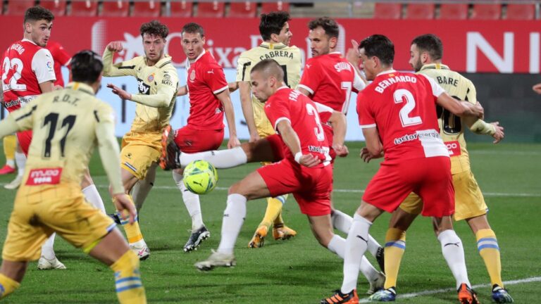 El Espanyol cayó 1-0 ante el Girona FC en Montilivi en la temporada de la pandemia