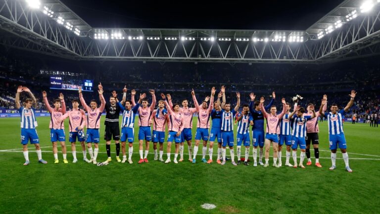 La plantilla del Espanyol demuestra ser una familia