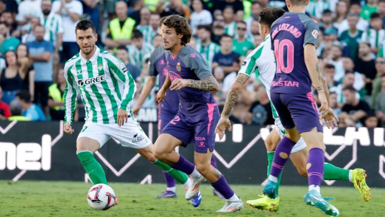 Carlos Romero y Pol Lozano, en el Real Betis - Espanyol de la temporada pasada