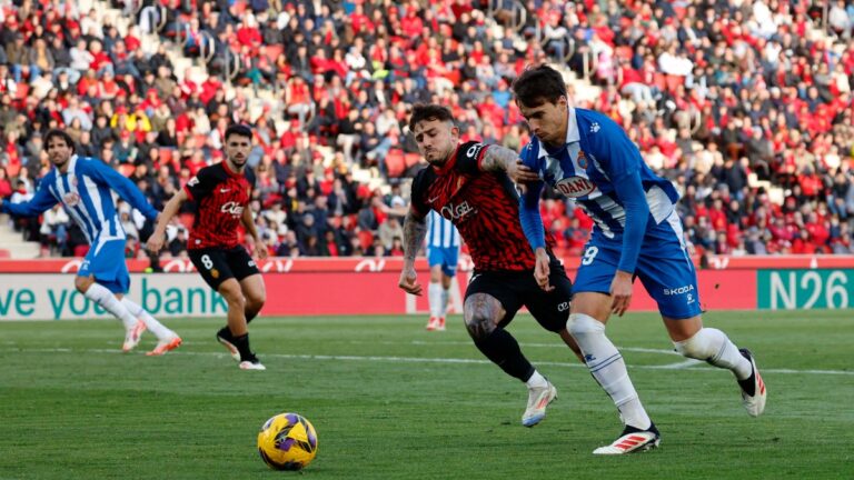 Urko González de Zárate, titular en el RCD Mallorca - Espanyol de la temporada pasada