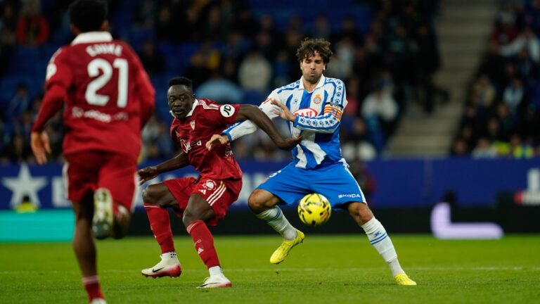 Leandro Cabrera, titular y capitán en el Espanyol - Sevilla FC