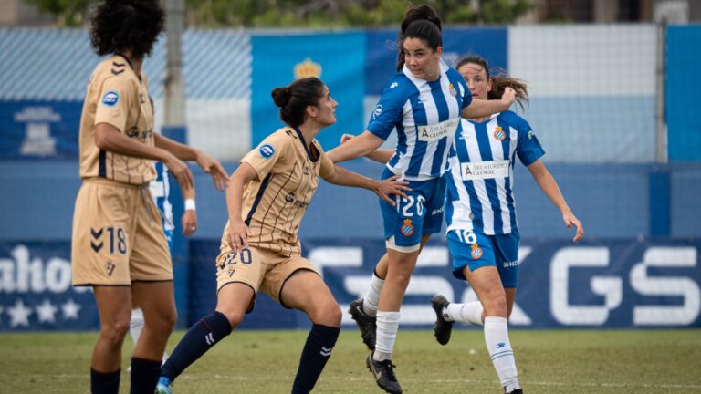 Ainoa Campo y Mar Torras, en el Espanyol Femenino - SD Eibar de la primera vuelta