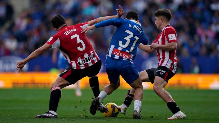 Horario y dónde ver el Espanyol – Athletic Club de Bilbao de la jornada 36 de LaLiga EA Sports 2025-26 Antoniu Roca tuvo minutos la temporada pasda en el Espanyol - Athletic Club del RCDE Stadium