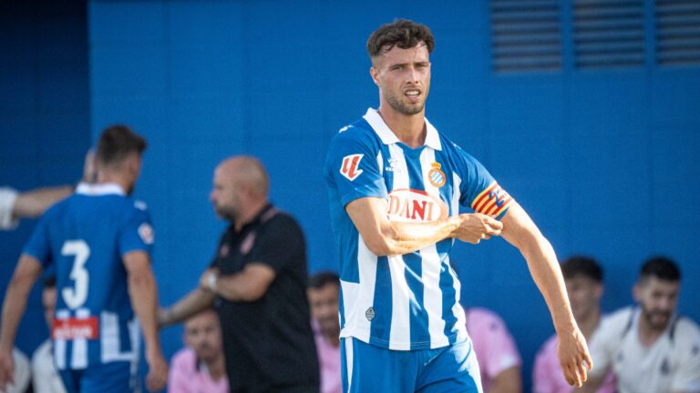Javi Puado es capitán del Espanyol