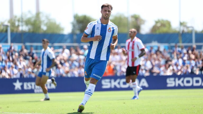 Javi Puado tuvo minutos en la segunda parte del Espanyol - Southampton FC