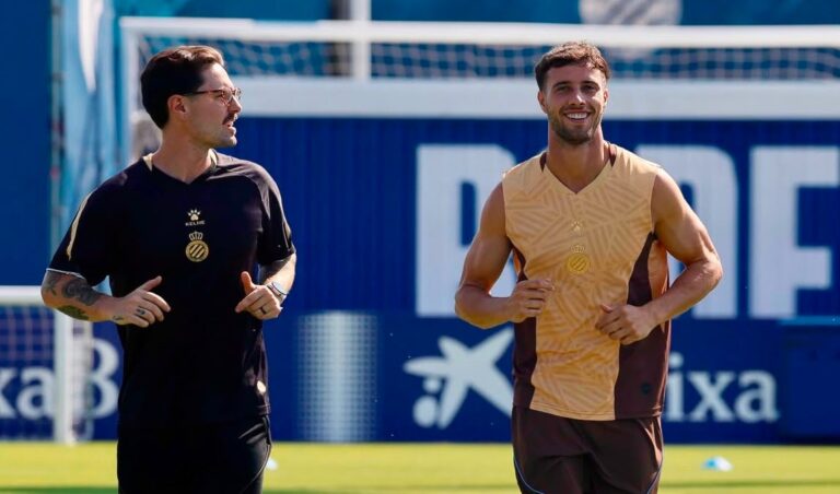 Javi Puado empieza a correr en la pretemporada Javi Puado avanza en el proceso de su lesión de gravedad