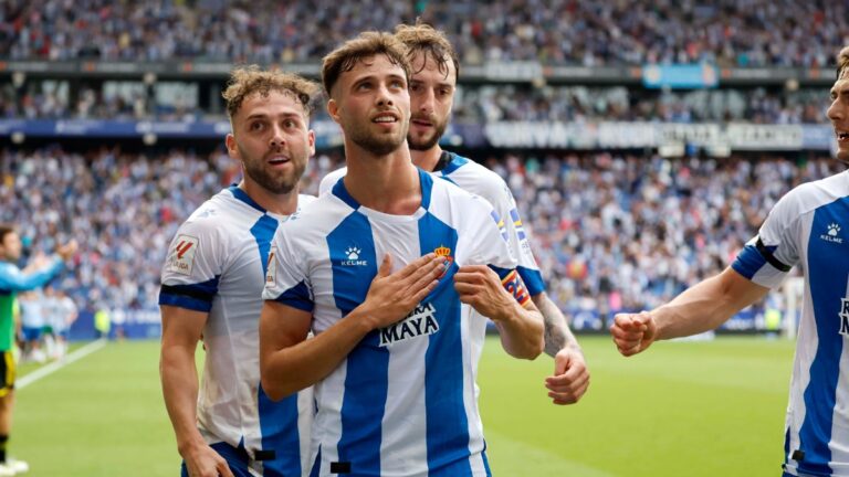 Javi Puado fue el héroe del último ascenso a Primera división