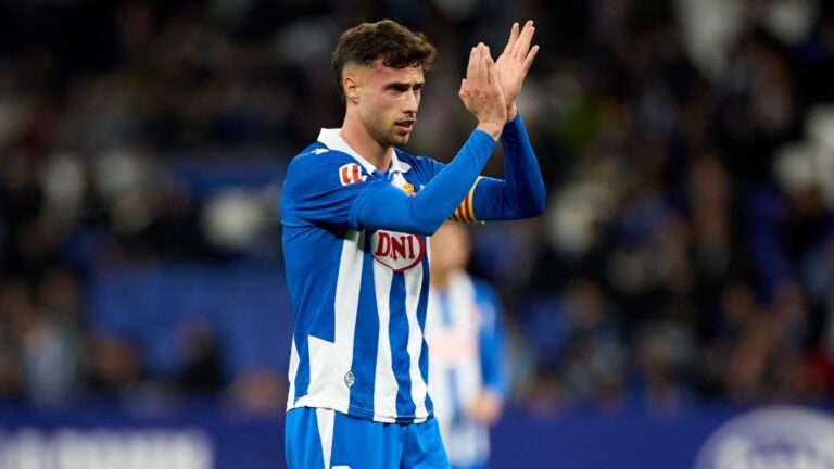 Javi Puado da las gracias después del Espanyol - Valencia