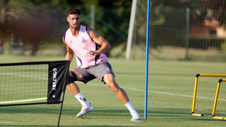 Javi Puado, primer lesionado de la pretemporada