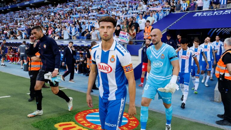 Javi Puado, titular en el Espanyol - CA Osasuna