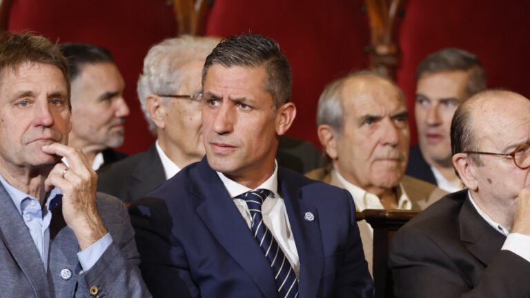 Joan Capdevila celebra con el Espanyol su 125 aniversario