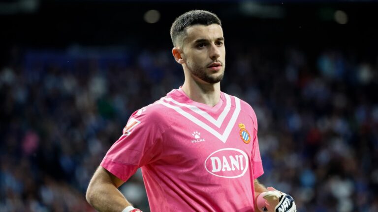Joan Garcia dejó una gran actuación en el Espanyol - FC Barcelona