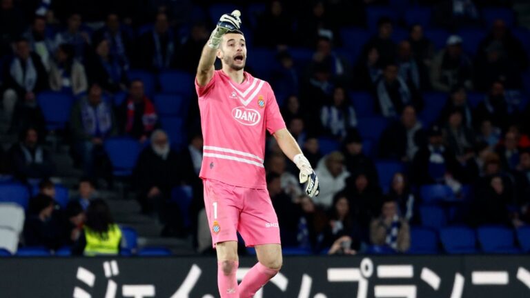 Joan Garcia fue titular en el Real Sociedad - Espanyol del Reale Arena