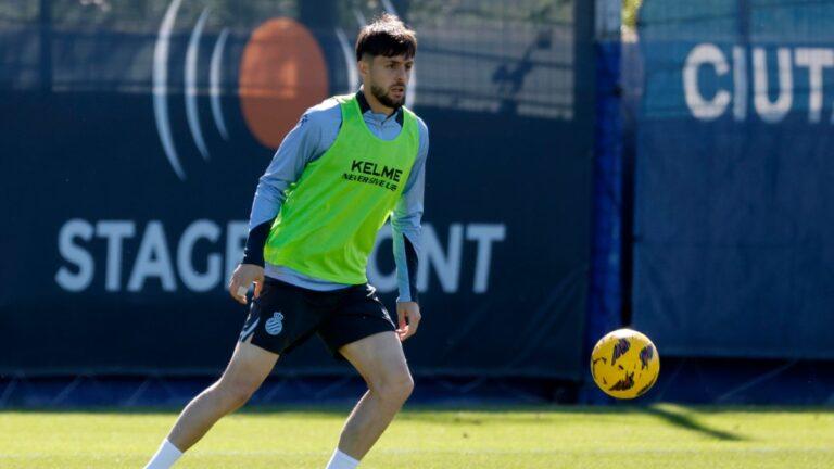 Jofre Carreras, novedad en el entrenamiento del Espanyol