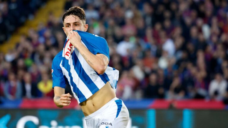 Jofre Carreras demostró una vez más, en el derbi, su amor por el Espanyol