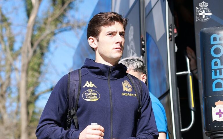 José Gragera ‘desaparece’ de los planes del Deportivo de la Coruña José Gragera, antes del Real Sociedad B - RC Deportivo de La Coruña