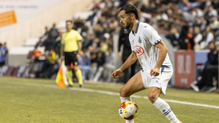 José Salinas se estrena como titular en la Copa del Rey con el Espanyol