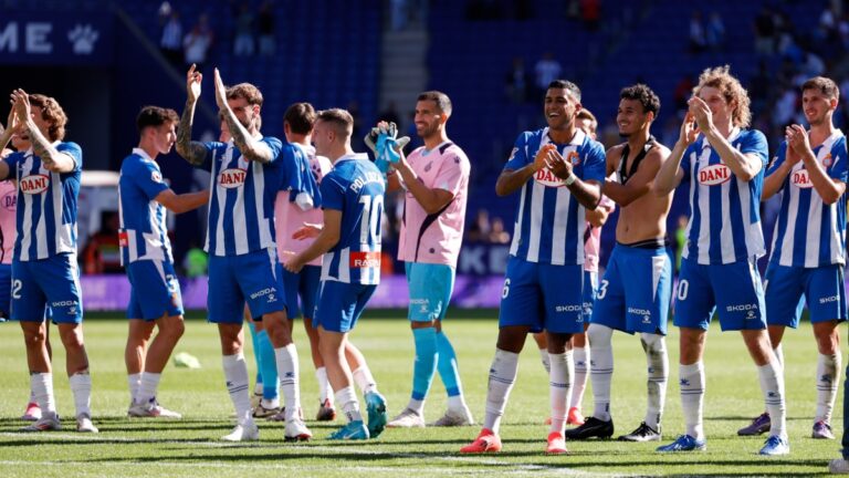 La afición llevó en volandas al Espanyol en la victoria ante el RCD Mallorca