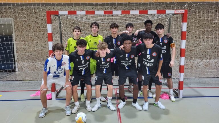 Once titular del Juvenil A de fútbol sala de SD Espanyol en su estreno liguero