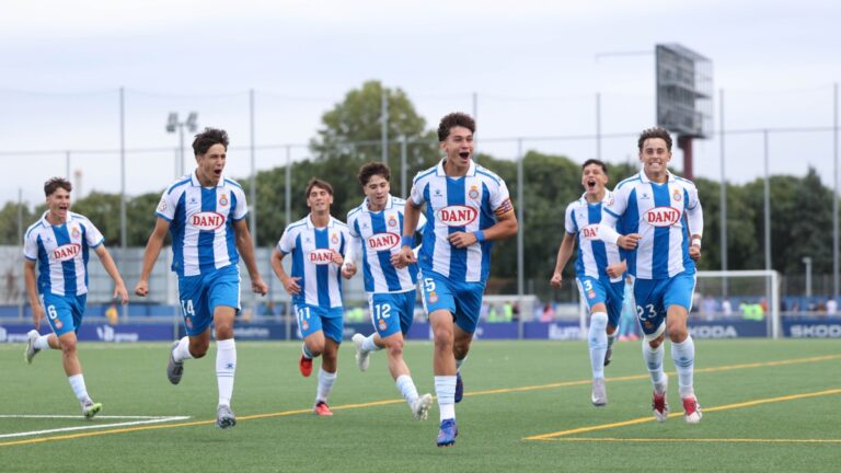 El Juvenil A demuestra ser un equipo en un partido de liga