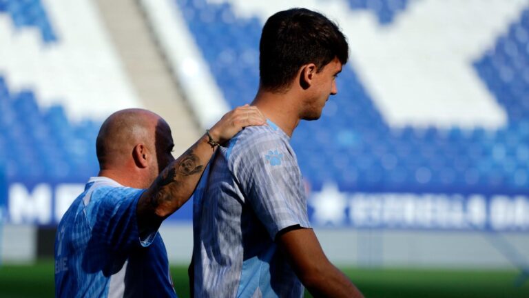 Manolo González, en la previa del Espanyol - CA Osasuna con Urko González de Zárate