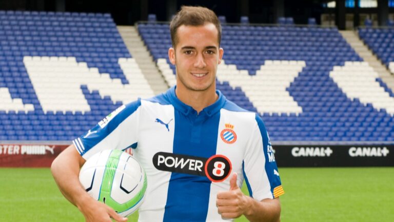 Lucas Vázquez fue presentado el 20 de agosto de 2014 como nuevo jugador del Espanyol