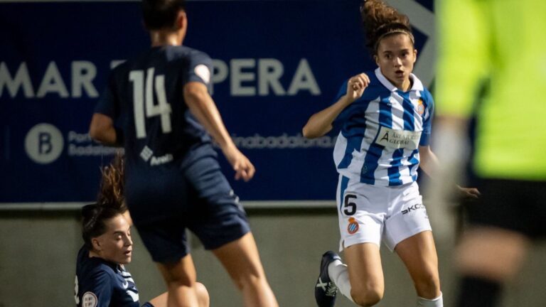 Lucía Vallejo marcó su primer gol de la temporada en la Copa Catalunya