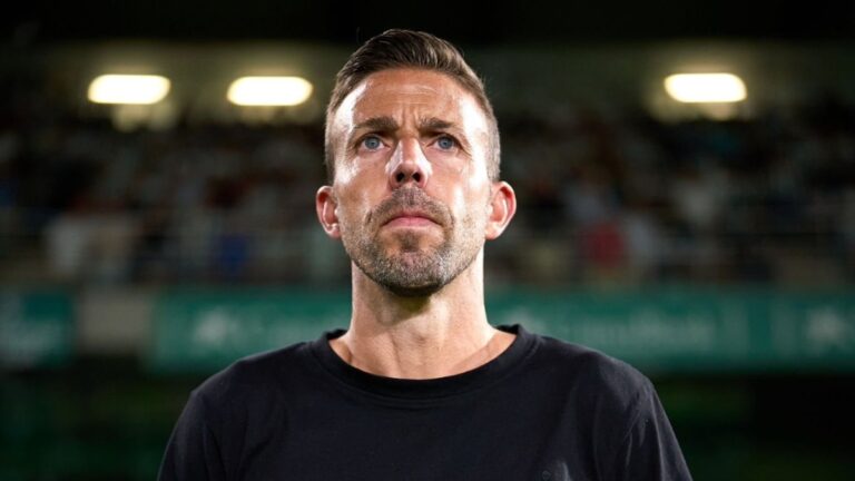 Luis García, en un partido de LaLiga Hypermotion