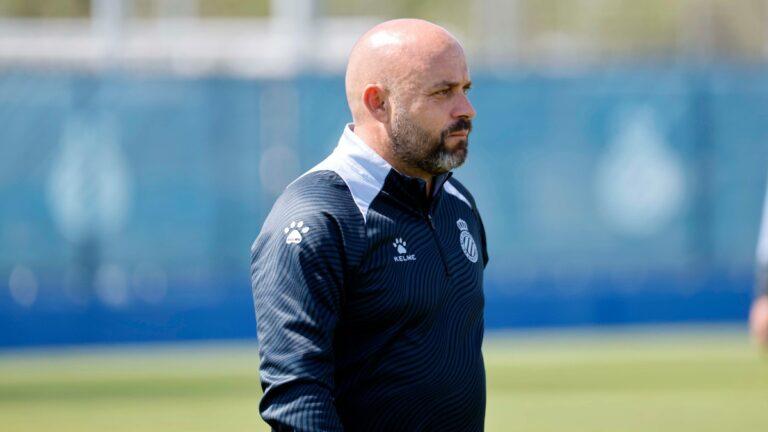 Manolo González, en el entrenamiento previo al duelo ante el Cartagena CF