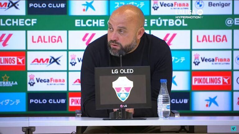 Manolo González, en la rueda de prensa posterior al encuentro ante el Elche CF