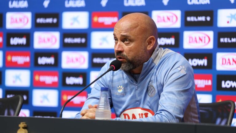 Manolo González, en la previa del Deportivo Alavés - Espanyol