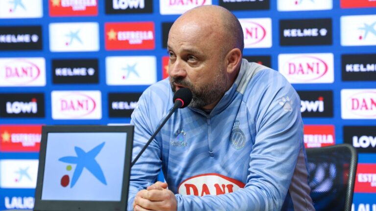 Manolo González confía en conseguir la primera victoria del 2026 ante el Real Oviedo