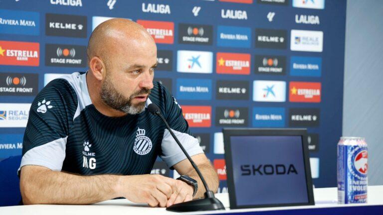 Manolo González, en la rueda de prensa previa al duelo ante el Real Oviedo en la CE Dani Jarque