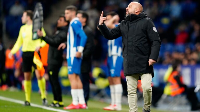 Manolo González respira tranquilo tras la victoria del Espanyol ante el Real Valladolid