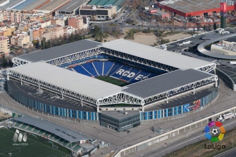 Los bares de los aledaños del RCDE Stadium se verán obligados a cerrar dos horas los días de partido